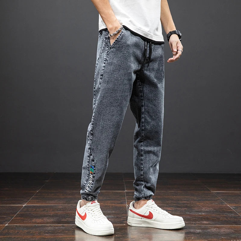 MOVEWEAR Cargo Jeans for Men