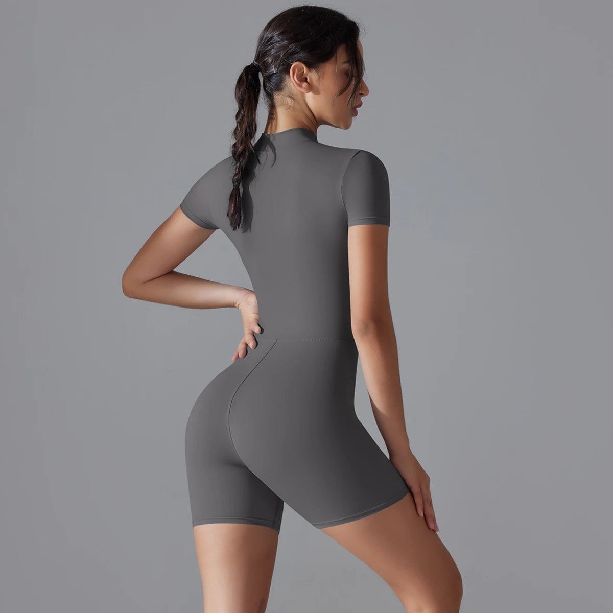MOVEWEAR Women’s Seamless Quick - Dry Fitness Bodysuit - MOVEWEAR