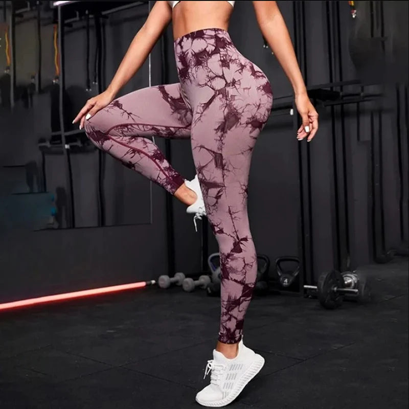 MOVEWEAR Seamless High Waist Push-Up Yoga Leggings