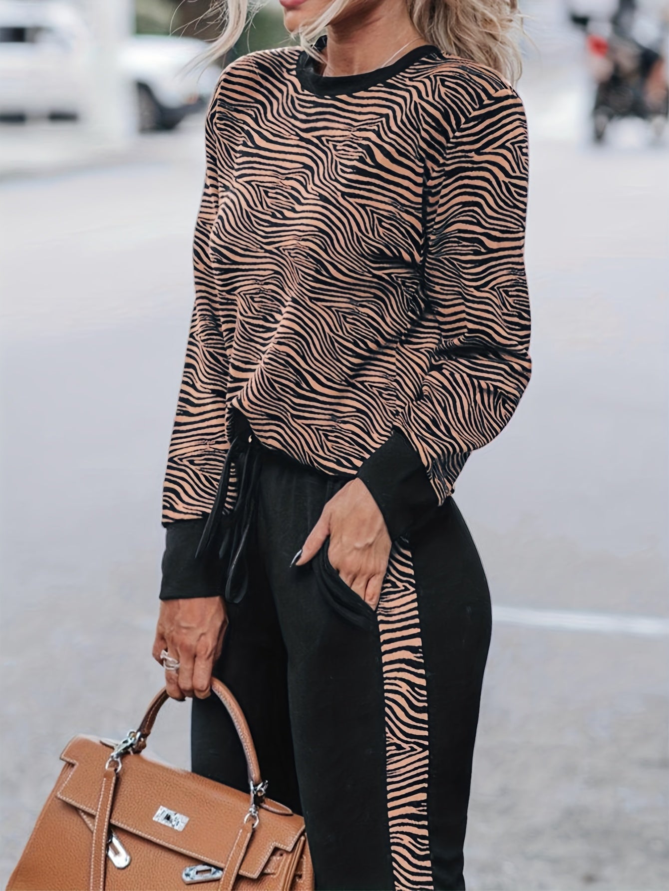 MOVEWEAR Women’s Leopard Print Long Sleeve Top & Pants Set