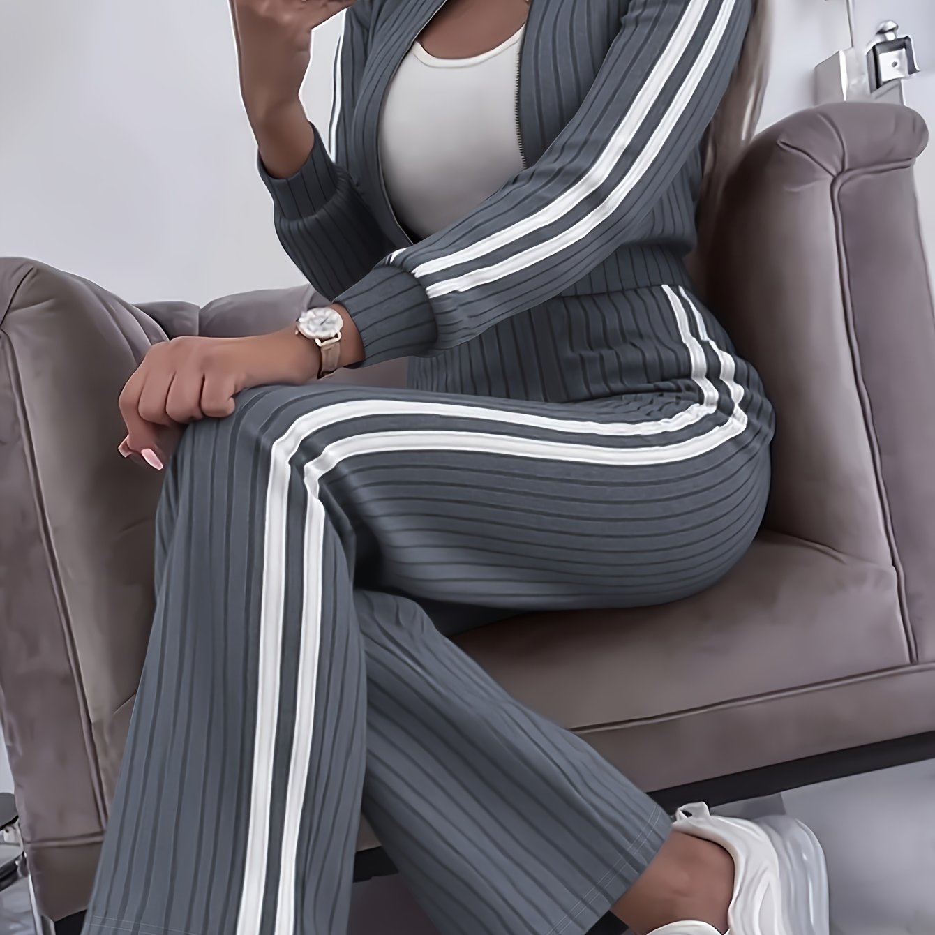 MOVEWEAR Women’s Stylish Casual Two-Piece Zip Cardigan Set